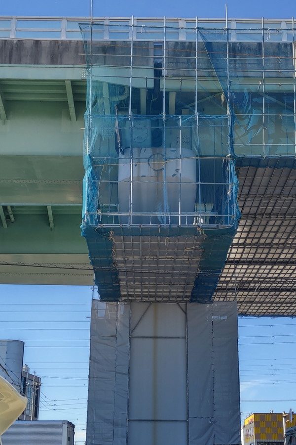 橋脚まわりの足場